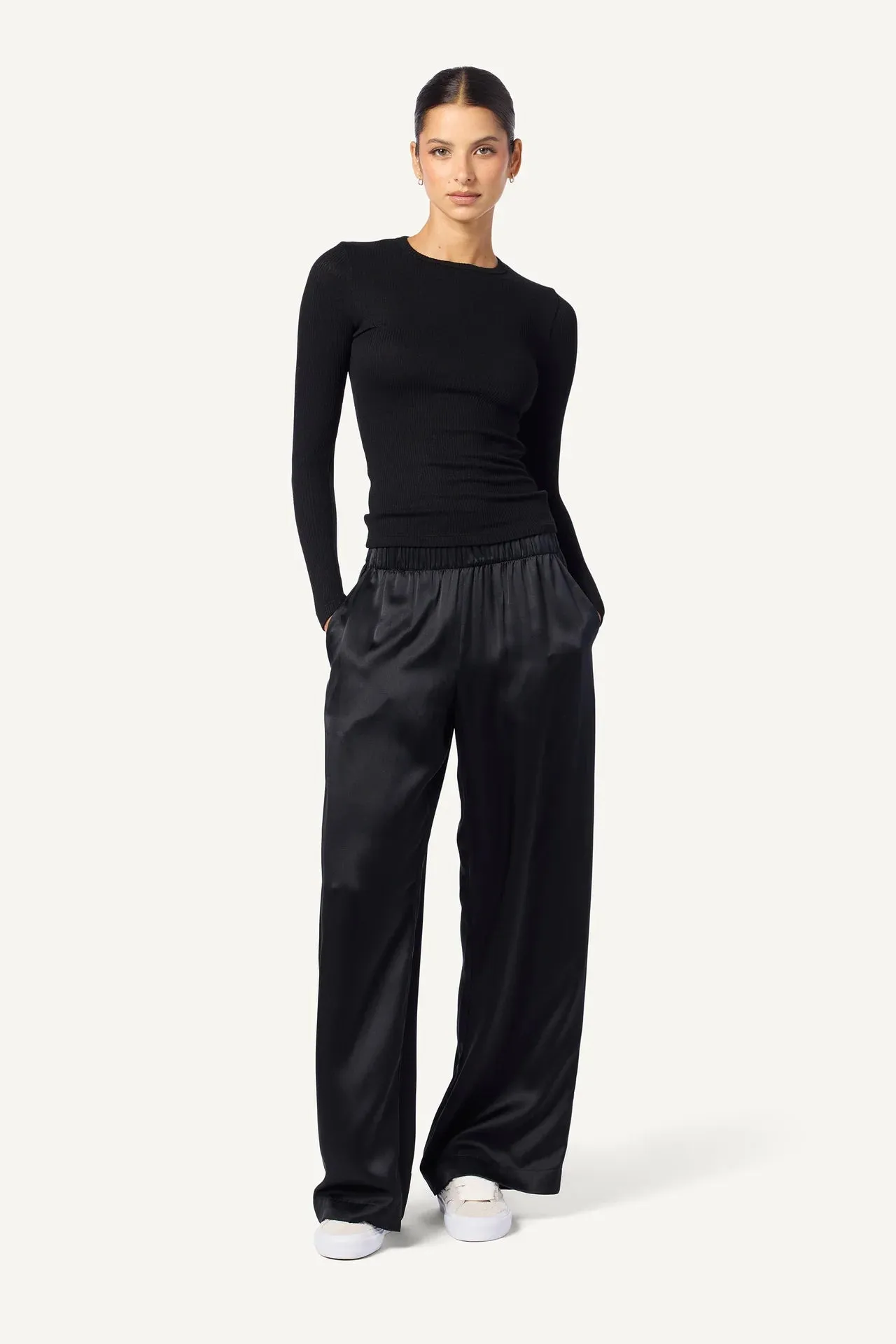 Brynn Wide Leg Silk Pant in Black