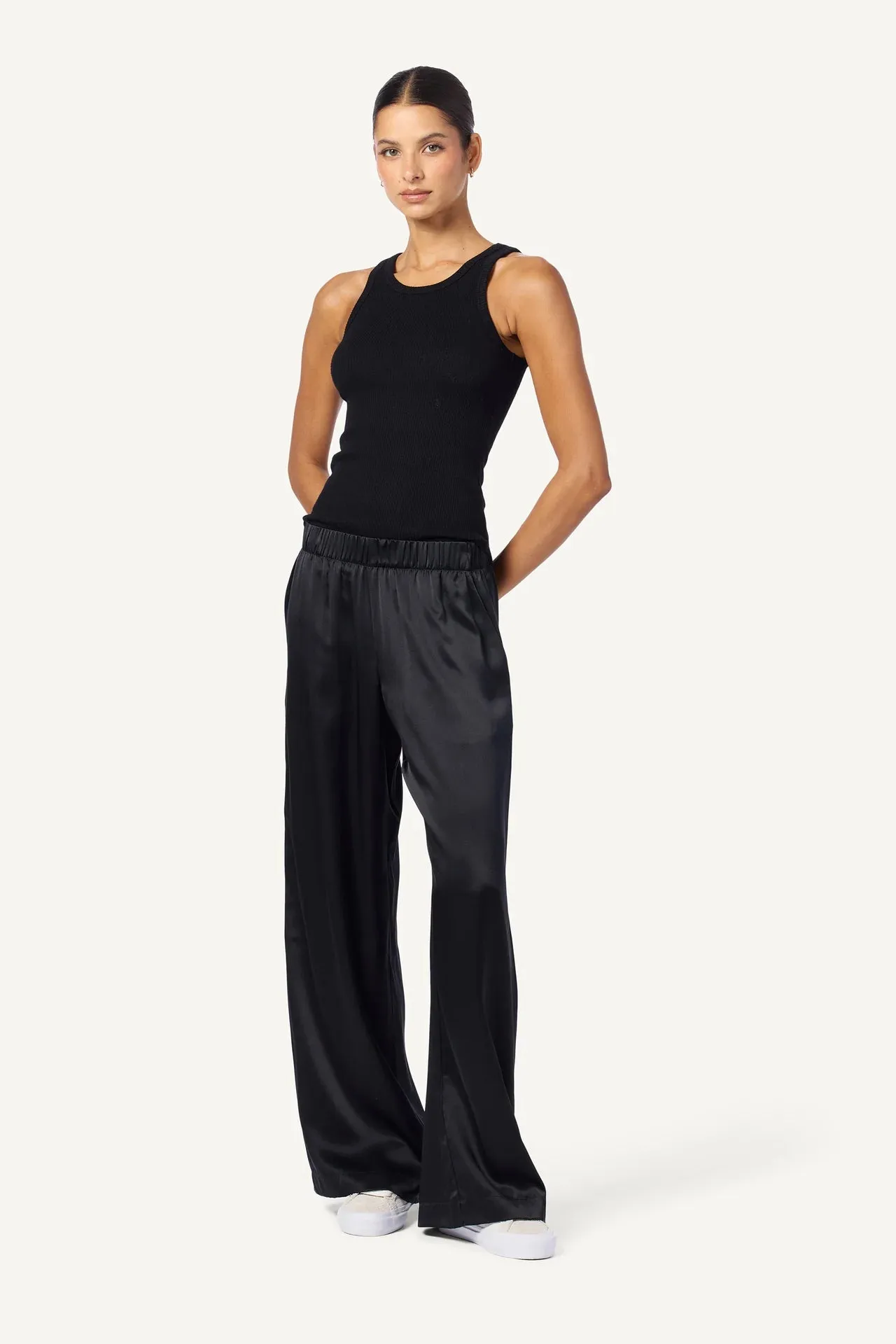 Brynn Wide Leg Silk Pant in Black