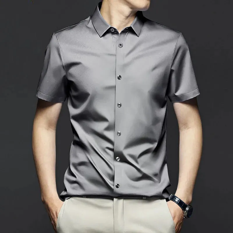 Men's Classic Wrinkle Resistant ShirtShort Sleeves