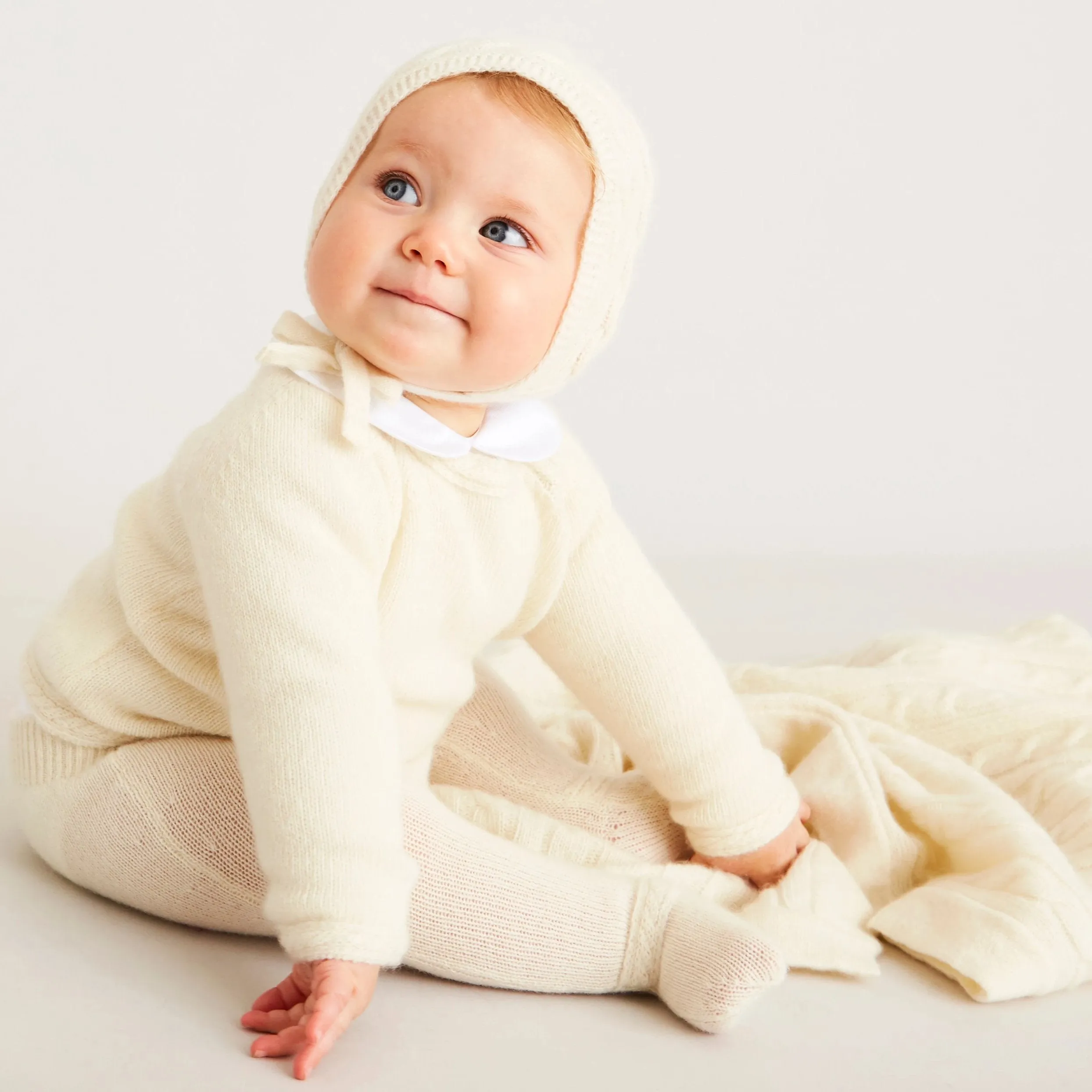 NEWBORN LOOK 24