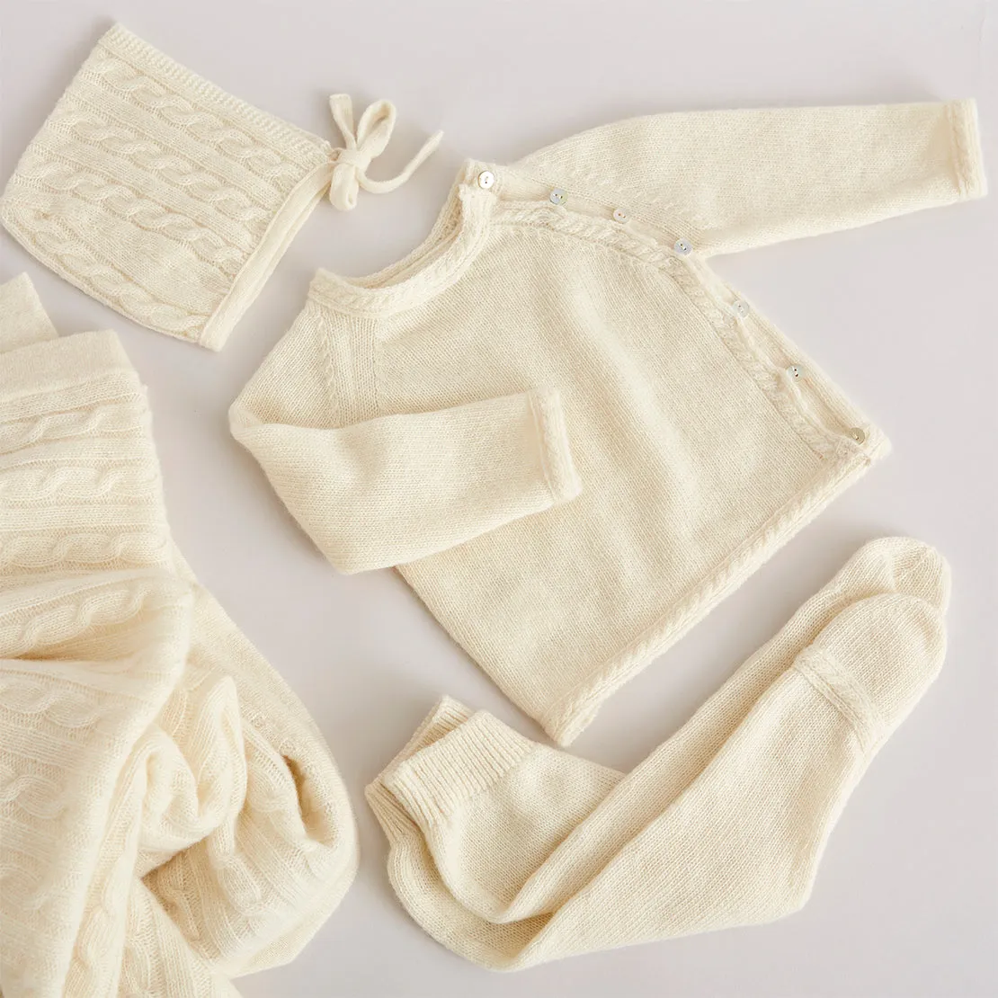 NEWBORN LOOK 24