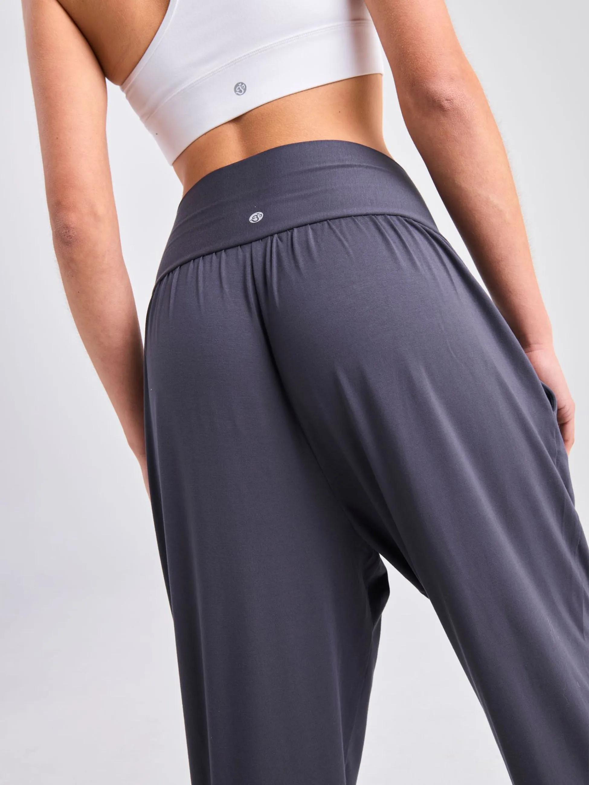 Nomad Relax Pant - Charcoal
