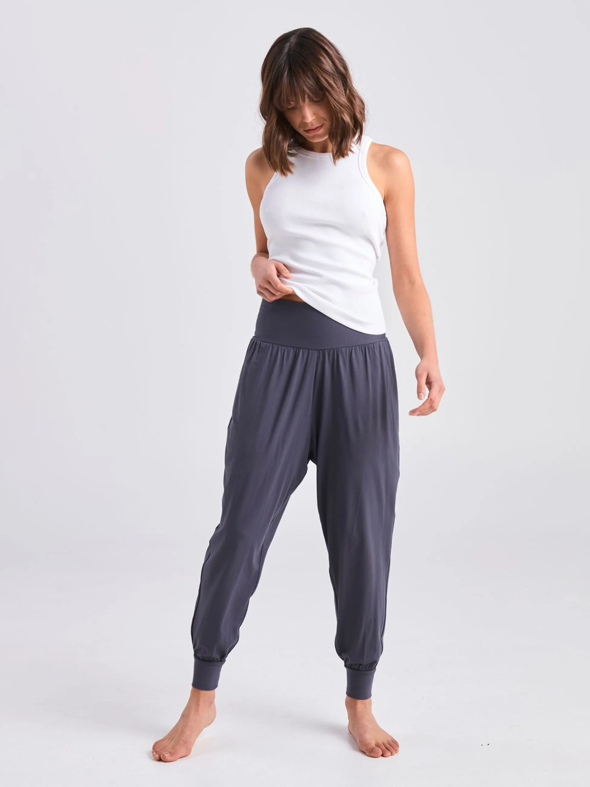 Nomad Relax Pant - Charcoal