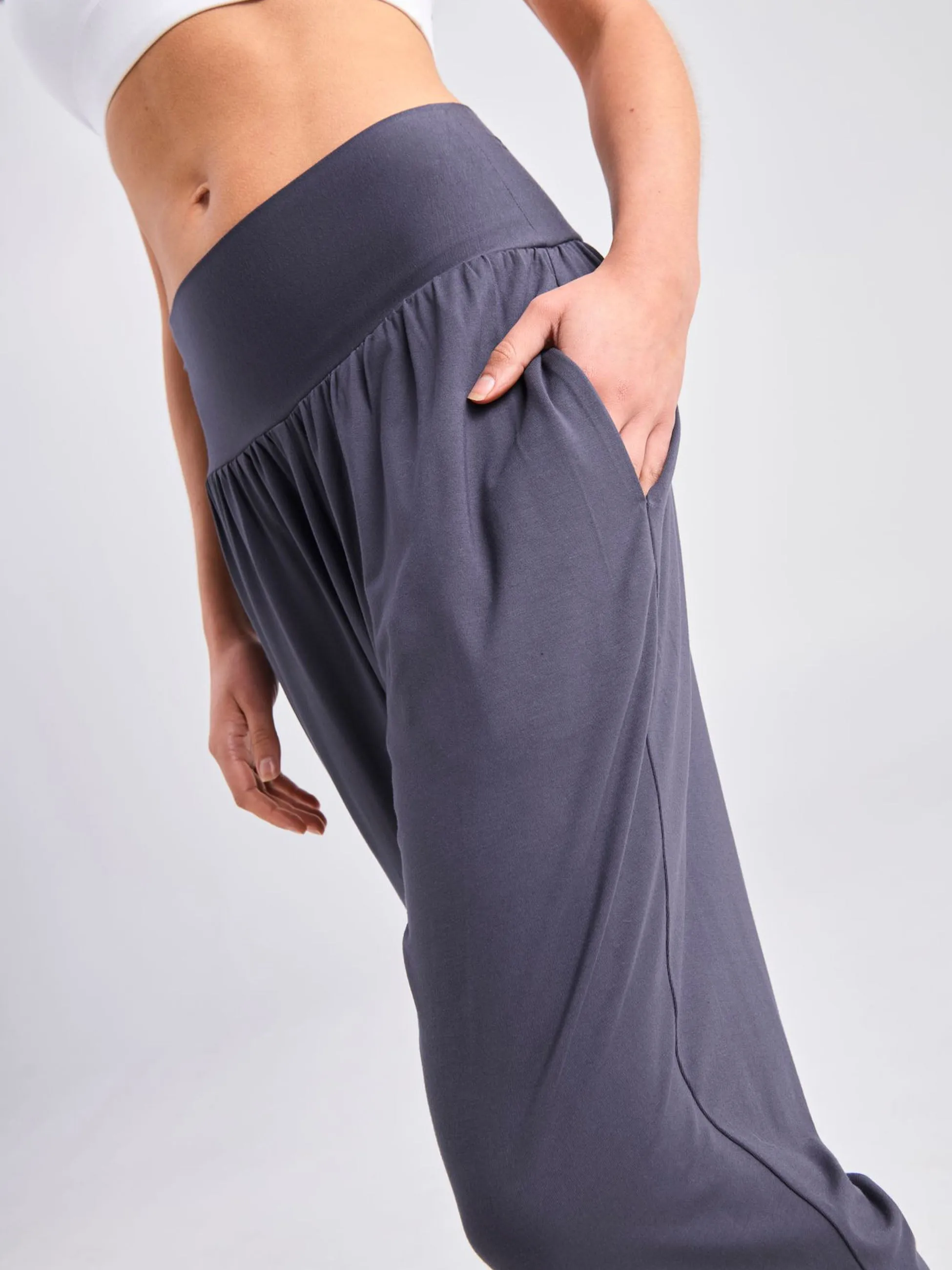 Nomad Relax Pant - Charcoal