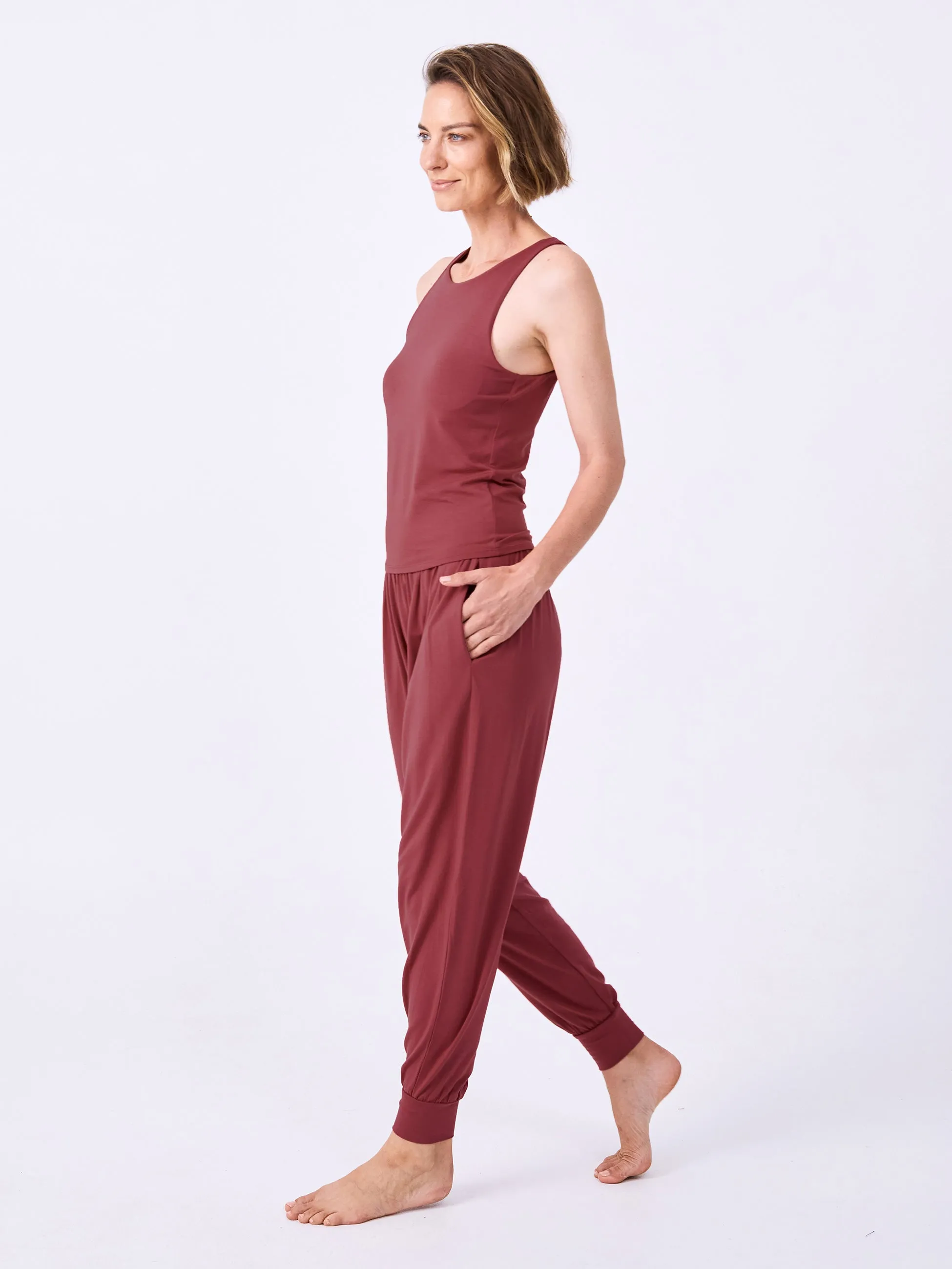 Nomad Relax Pant - Earth Red