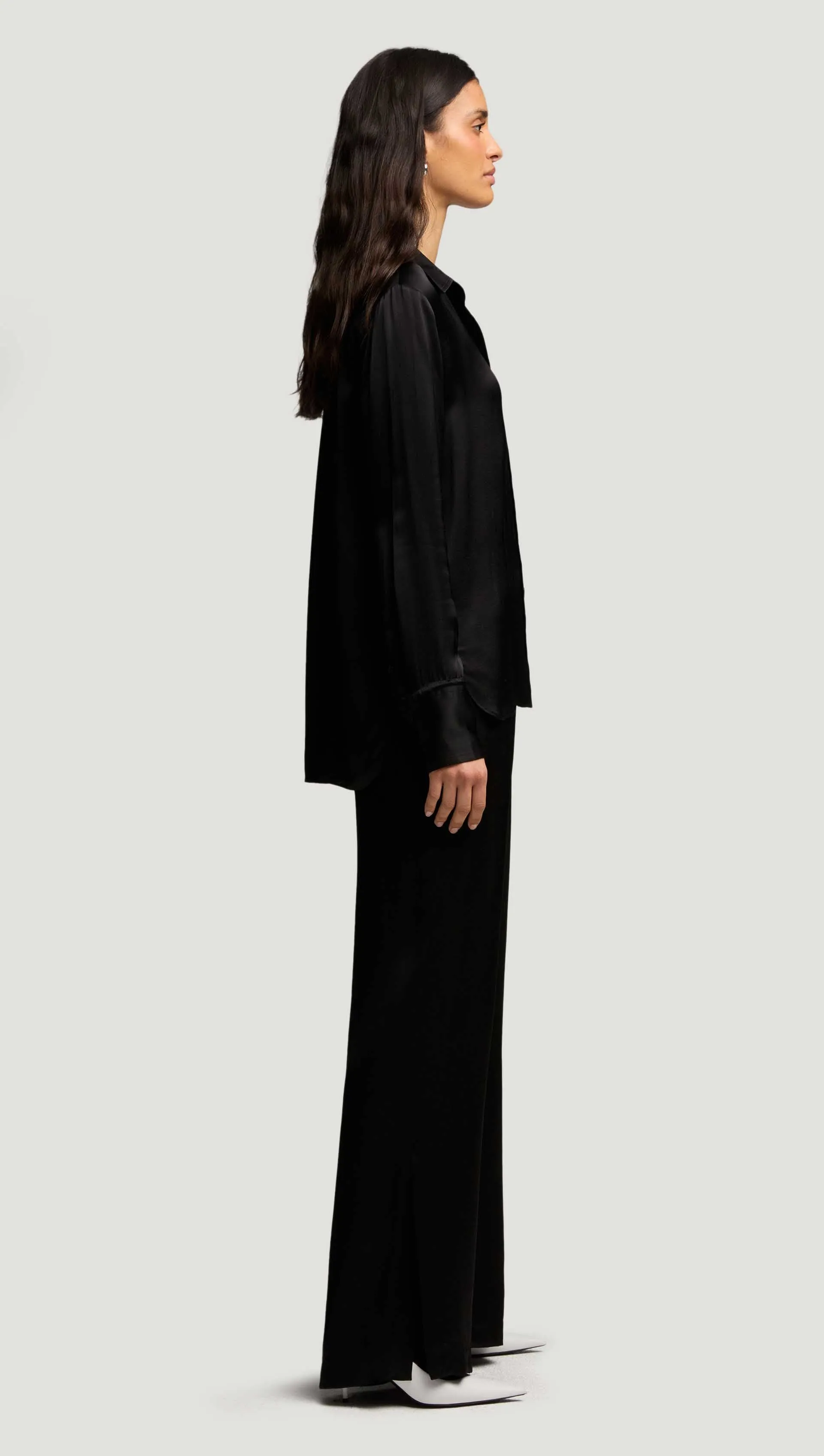 Slim Blouse in Viscose Satin | Black