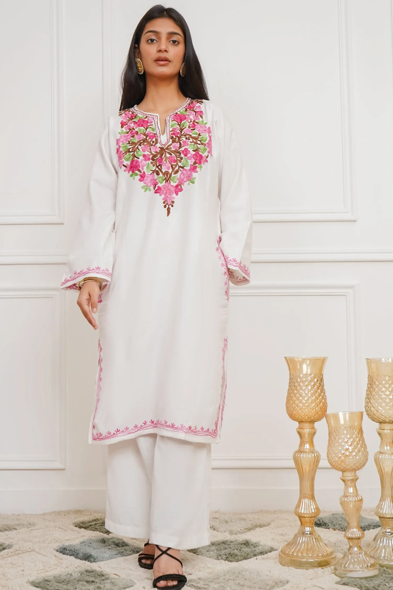 Woollen Phiran in White