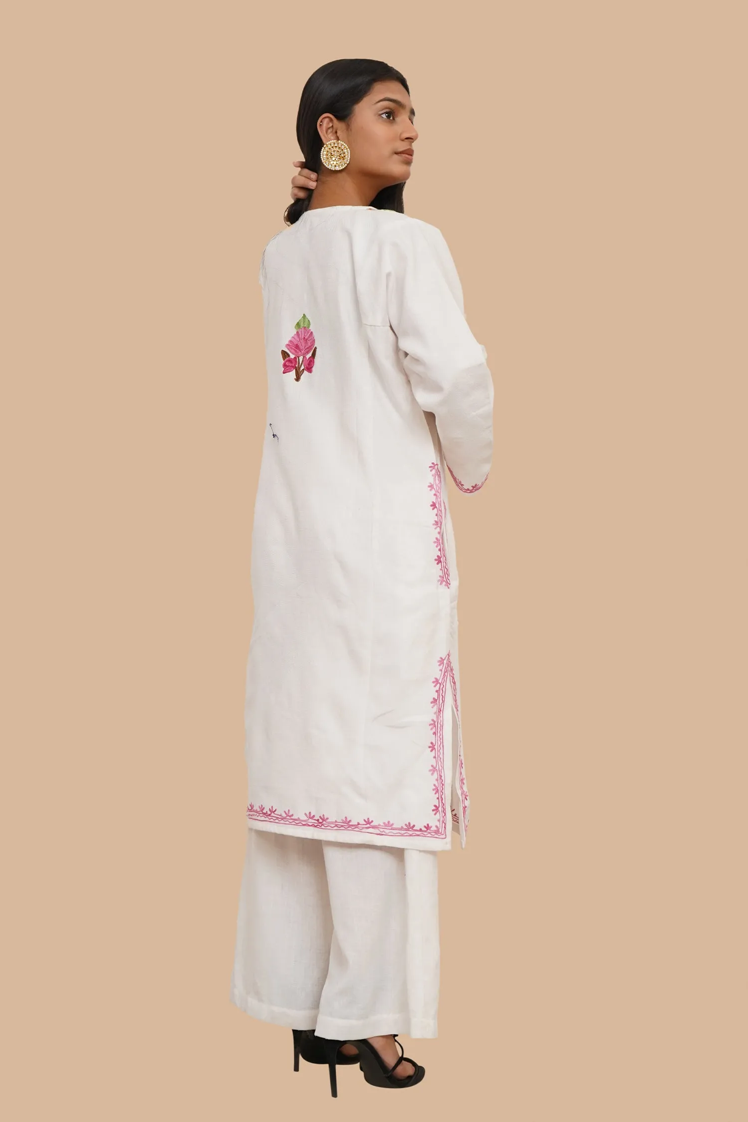 Woollen Phiran in White